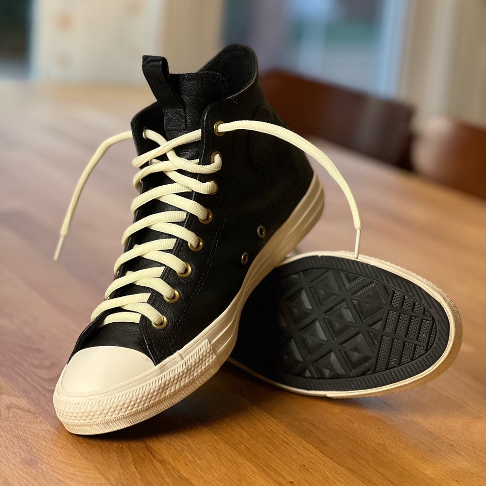 Leather Chuck Taylor All Star Converse